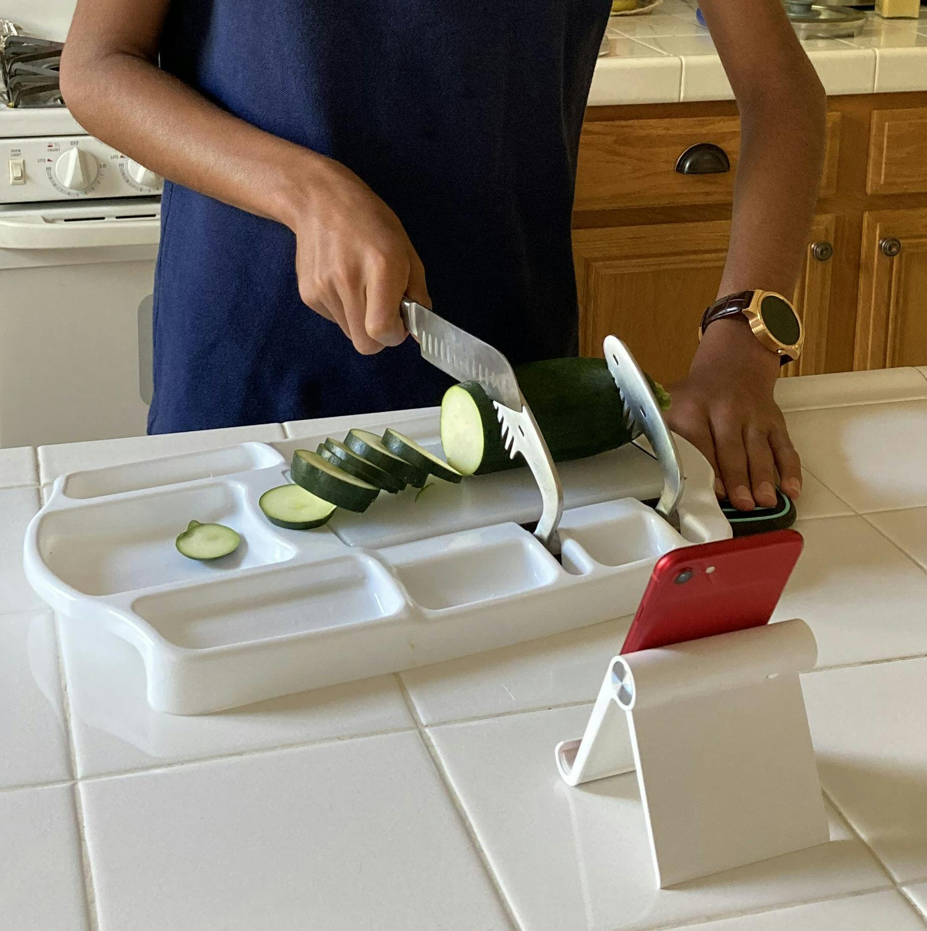 Slice N Fun Cutting board One handed