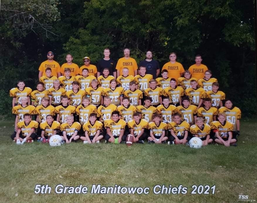 Manitowoc Chiefs Youth Football 5th Grade Team