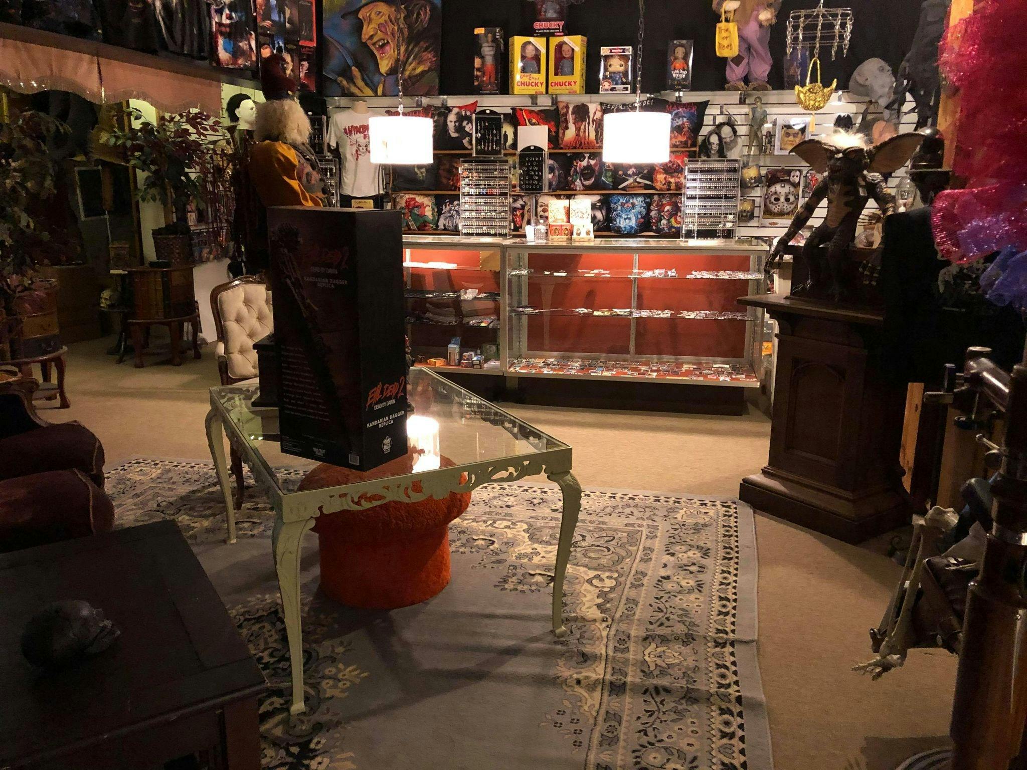 The Mad Hatter Dead By Dawn Dead & Breakfast Manitowoc, Wi