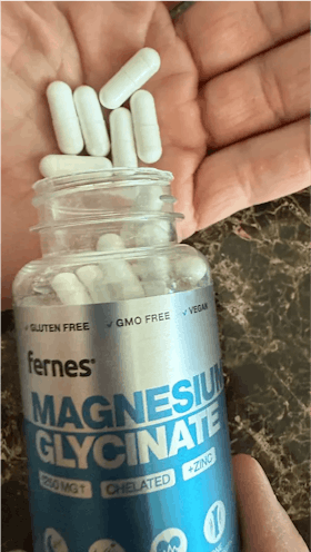 Clean magnesium glycinate capsules
