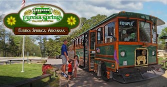 Eureka Springs trolley transport